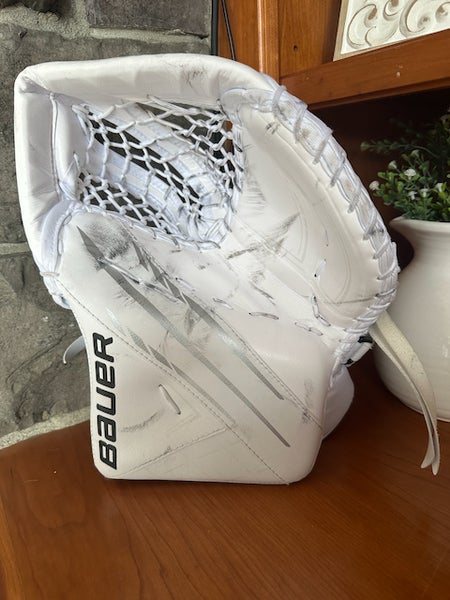 Like New Regular Bauer Vapor 3X
