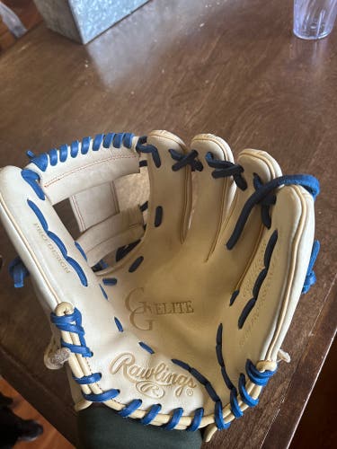 Infield Gold Glove Elite 11.5” Baseball Glove