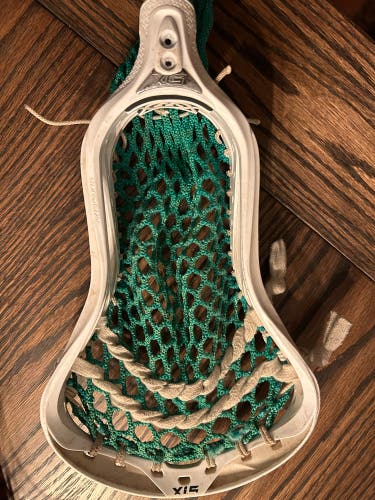 Used Attack & Midfield Strung Surgeon 900 Head