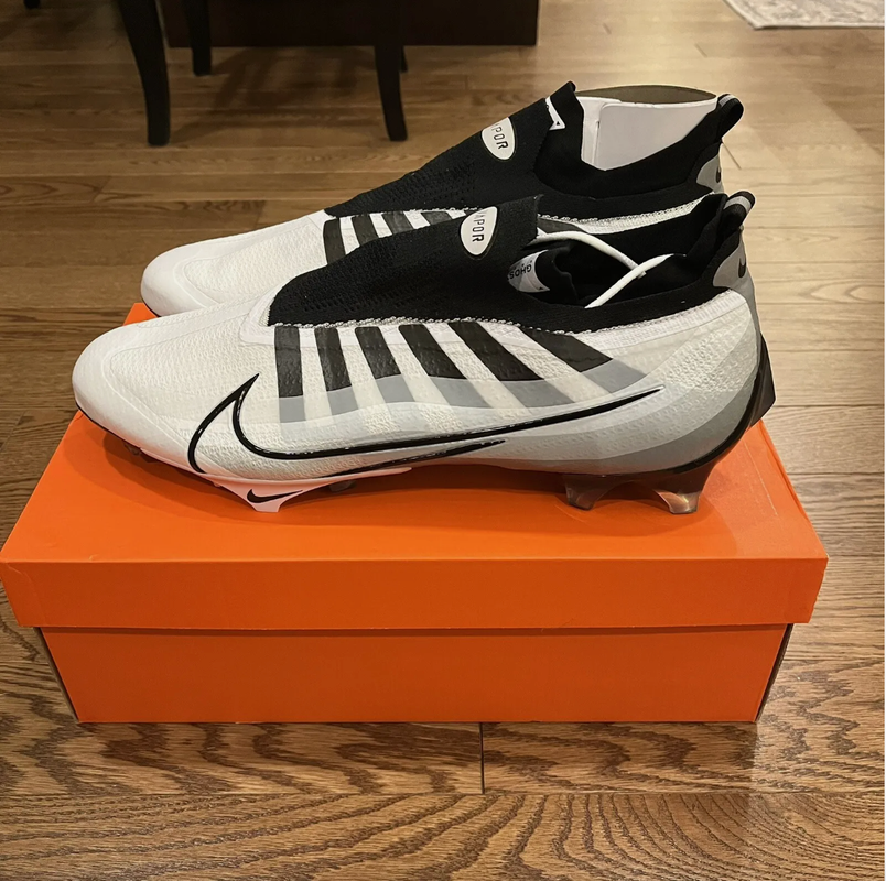 size 6 lacrosse cleats
