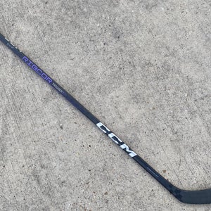 CCM Trigger 7 PRO Pro Stock Hockey Stick Grip P90T 85 Flex Right 5228