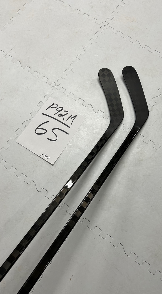 Senior(2x)Left P92M 65 Flex 63” PROBLACKSTOCK Pro Stock Hockey Stick