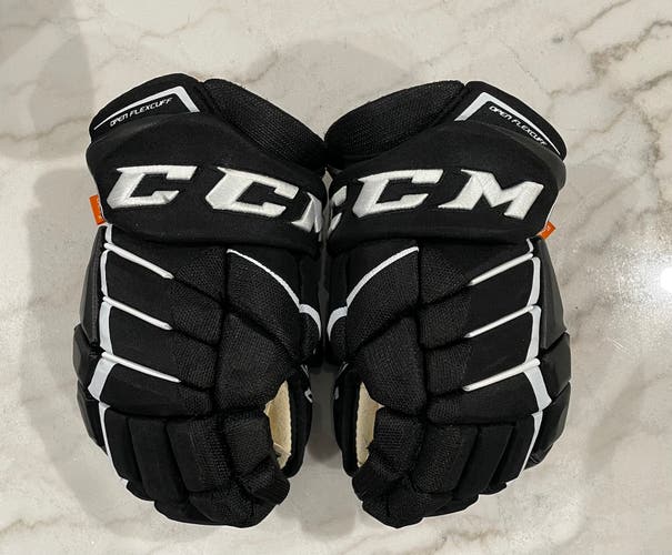 CCM 14"  Jetspeed FT1 Gloves