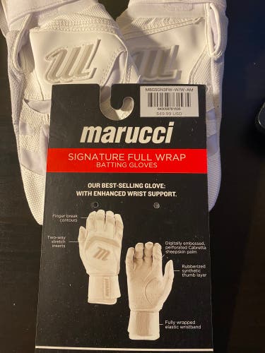 New Medium Marucci Signature Batting Gloves