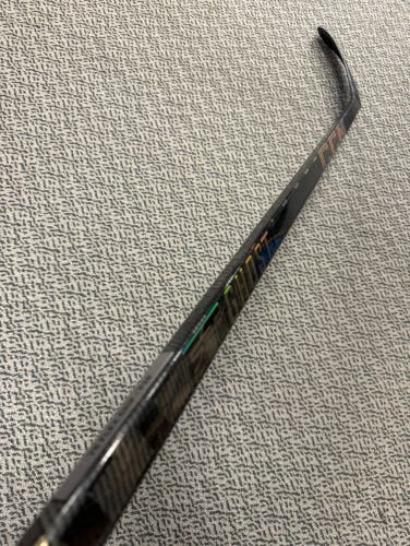 CCM FT Ghost 75 flex P28 curve right hand stick