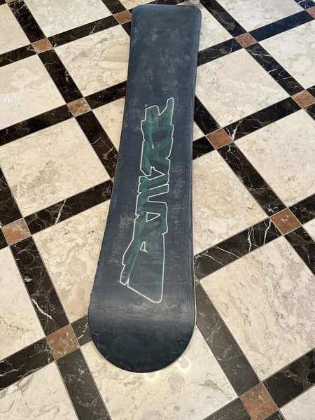 Lamar 152cm impact 1540 wood core snowboard | SidelineSwap | Buy