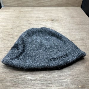 Marmot Summit Hat Wool Youth Beanie Gray