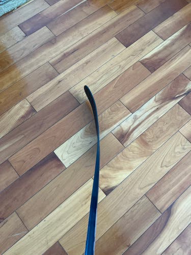 Senior Right Handed Hornqvist Pro Stock AX9 Hockey Stick