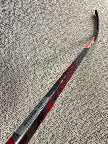 CCM Jetspeed FT6 Pro 85 flex P90TM curve right hand stick