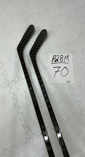 Senio(2x)Right P28M 70 Flex PROBLACKSTOCK Pro Stock Hockey Stick