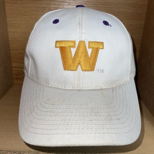 Vintage University of Washington UW Huskies Snapback Hat Cap