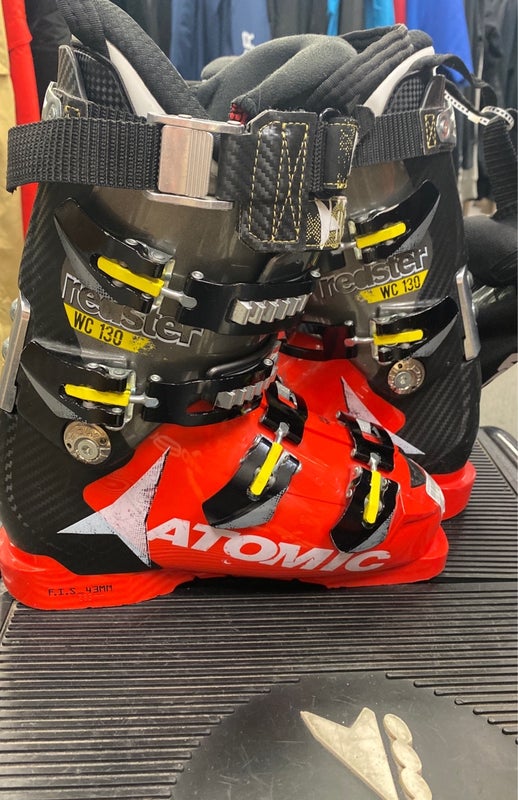 Atomic Redster World Cup 130 Downhill Ski Boots | SidelineSwap