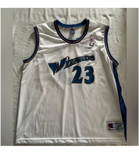 Washington Wizards Michael Jordan jersey men’s large (44)