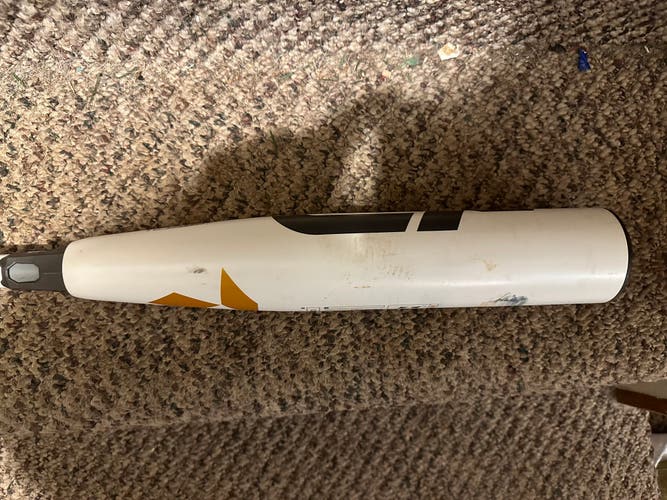 2023 Composite (-5) 25 oz 30" CF Bat