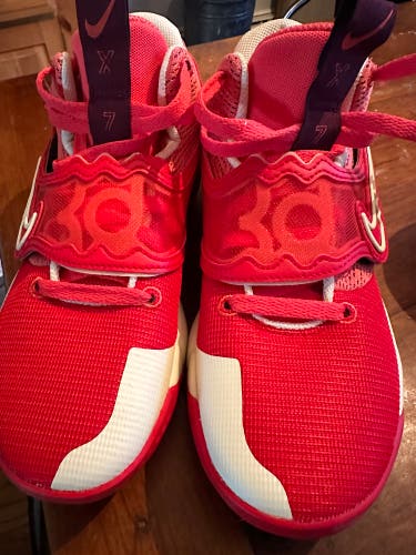 Men's Size 6.0 (Women's 7.0) Nike KD 5 Trey Shoes