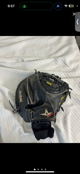 Right Hand Throw 34" CM3000MBK Catcher's Glove
