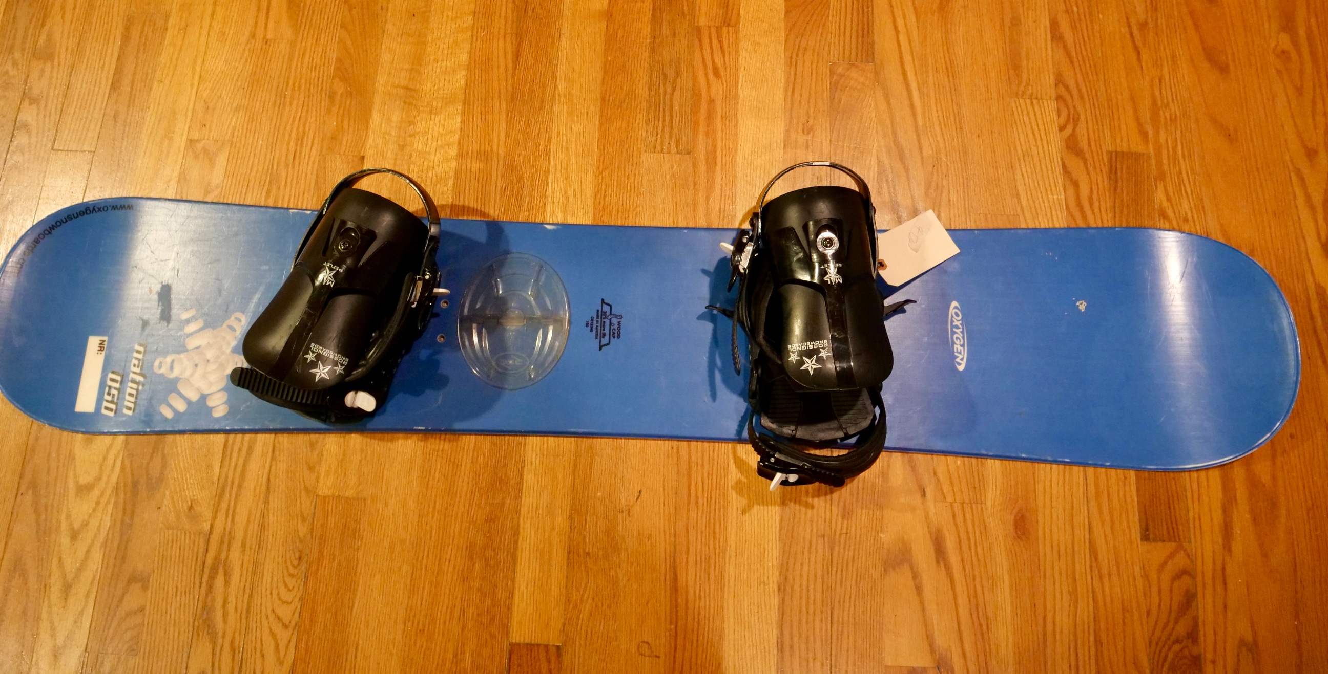 Used Unisex Oxygen Nation 050 Snowboard All Mountain With Rossignol Bindings Medium Flex Directional