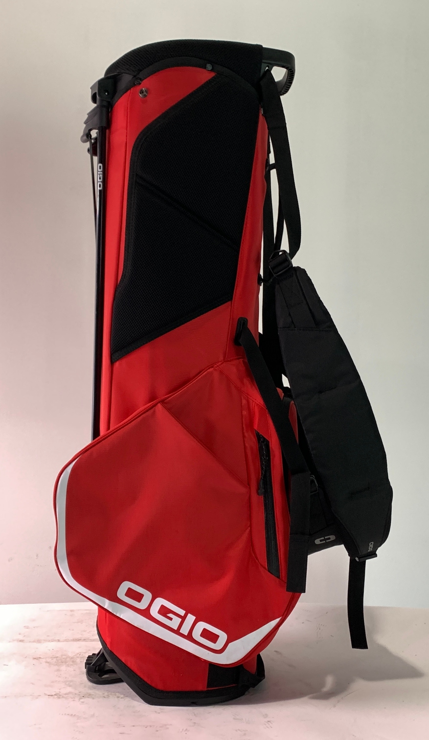 Ogio Shadow Fuse Stand Bag Red Black 4-Way Divide Dual Strap Golf Bag
