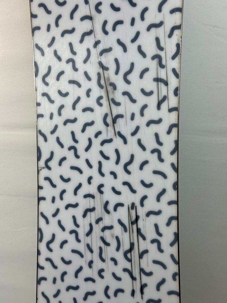BURTON - ssss Women's Burton Stylus Flat Top Snowboard | Burton.com Winter