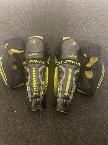 Used Warrior 15" Alpha QX5 Shin Pads