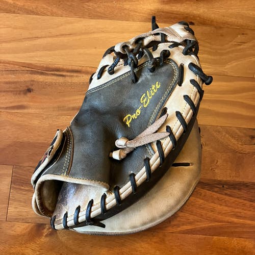Used Right Hand Throw All-Star Pro-Elite Catcher's Mitt CM3000SBT 33.5"