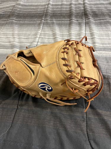 Catcher's 32.5" Heart of the Hide Baseball Glove
