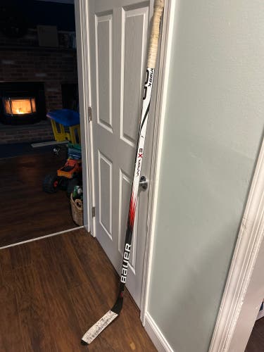 Senior Right Handed P88 Vapor 3X Hockey Stick