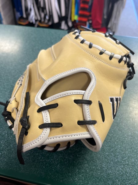 Wilson DPCM Catcher's 33" A2000 Baseball Glove