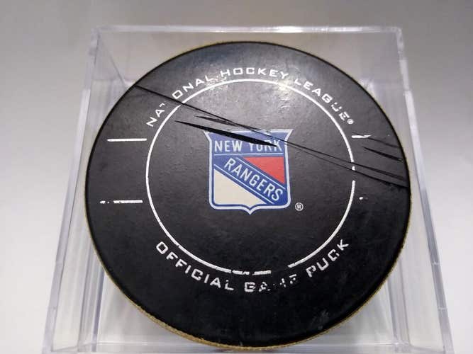 2-27-11 BRANDON PRUST Tampa Bay Lightning at NY Rangers NHL Game Used GOAL PUCK