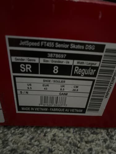 Senior CCM Regular Width  8 JetSpeed FT455 Hockey Skates