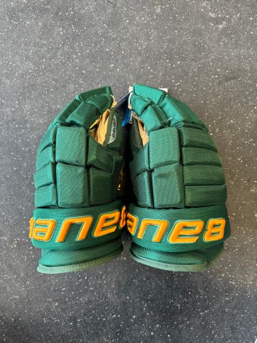 *NEW* Bauer 4 Roll Glove 14” Green/Gold