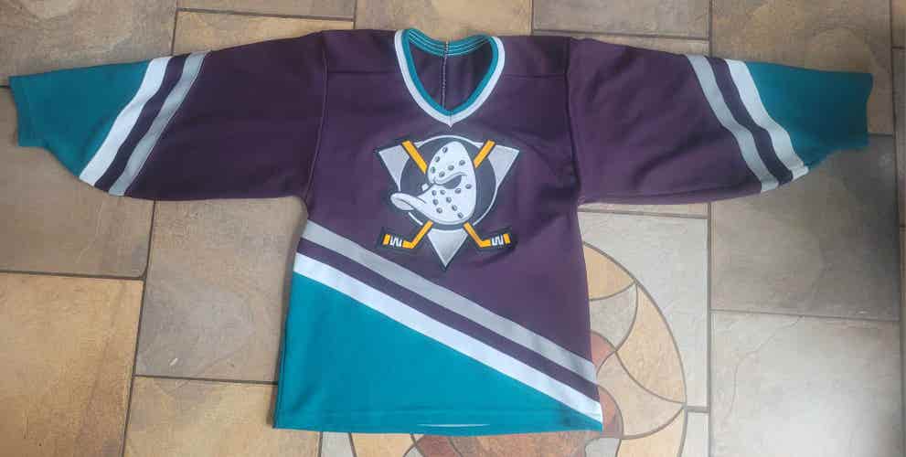 Anaheim ducks Used Small Adult Unisex CCM Jersey