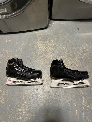 Used Bauer Regular Width  8 Supreme S29 Hockey Goalie Skates
