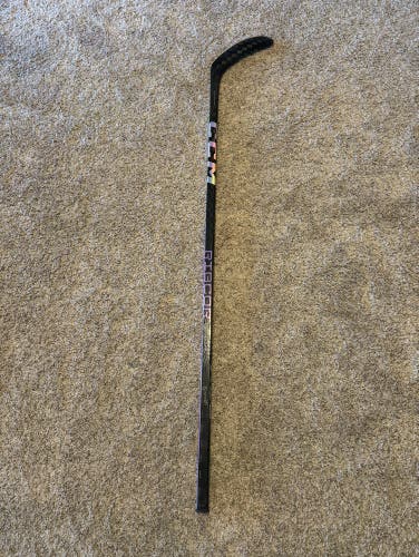 CCM Trigger 7 PRO Grip Hockey Stick Senior Left Handed P29, Flex 70