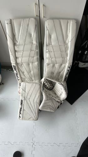Used 34+2" True Regular 7X3 Goalie Full Set - Leg pad, glove and blocker