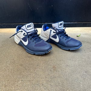 NIKE Alpha Huarache Elite 2 Turfs (sz 11)