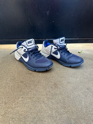 NIKE Alpha Huarache Elite 2 Turfs (sz 11)