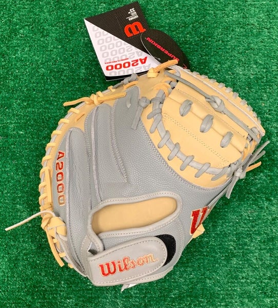 2023 Wilson A2000 PF33 33" Pedroia Fit Catchers Mitt - WBW10098433