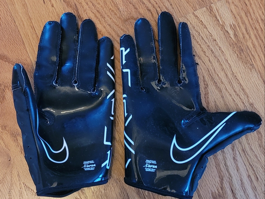 Nike Vapor Jet 7.0 Football Gloves -Adult Small
