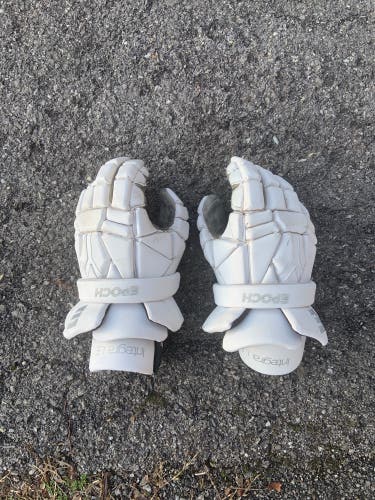 Used  Epoch 12" Integra LE Lacrosse Gloves