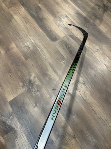 *NEW* Intermediate RH Vapor Hyperlite 2 Hockey Stick