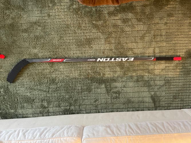 Senior New Right Handed Easton Stealth 65S Hockey Stick Mid Pattern,