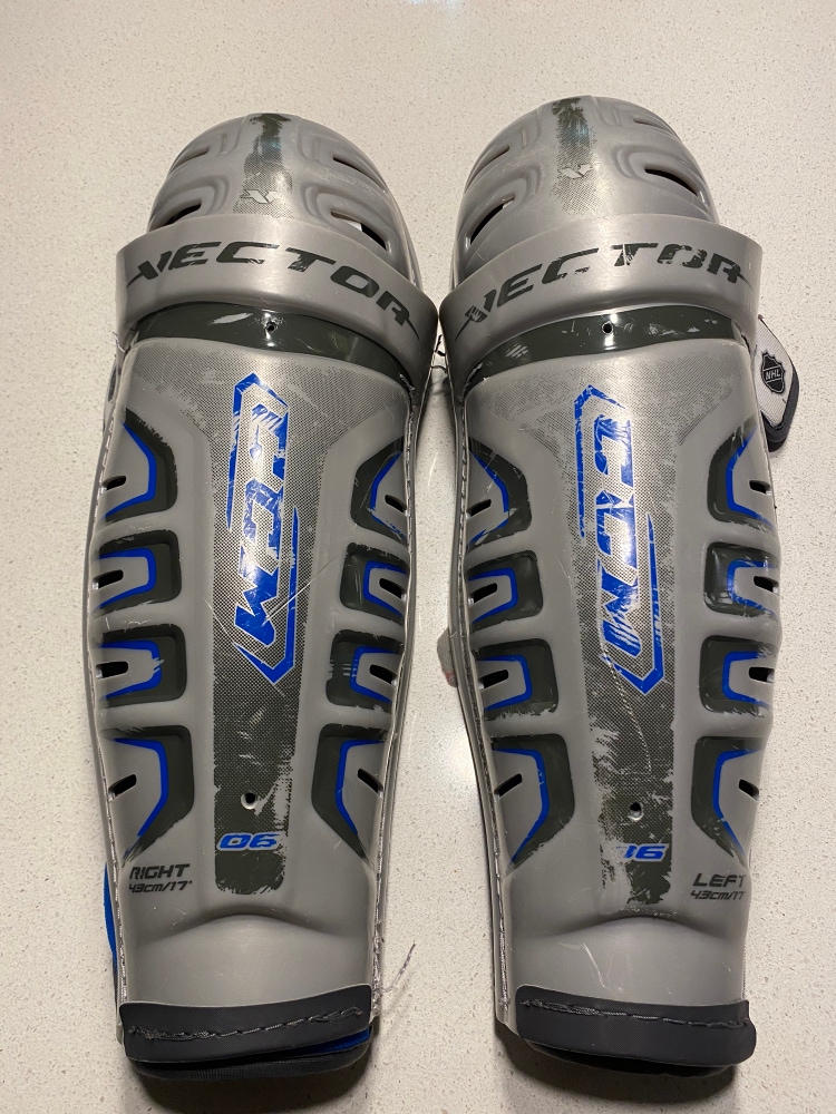 Used CCM 17" Vector 06 Shin Pads