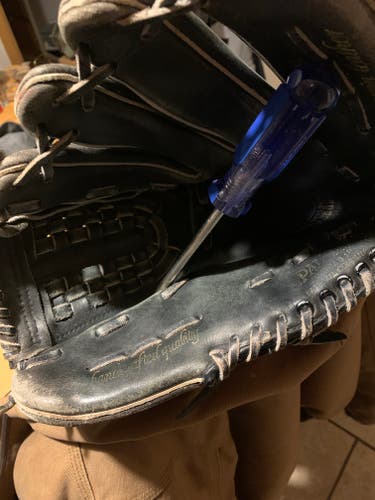 Used Spalding SC18-B Baseball Glove