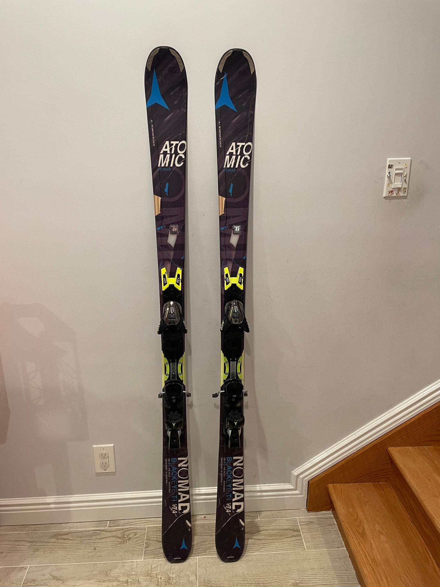 Used Atomic Nomad Blackeye Ti 174 CM Skis W/ Atomic XTO 12