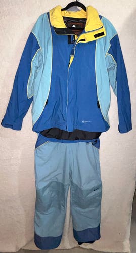 Vintage Nike ACG 3 winter Bibs/jacket set