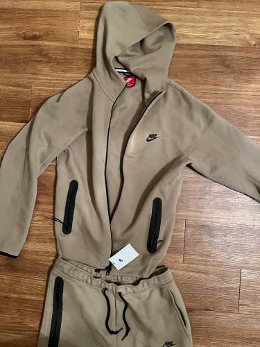 Nike tracksuit Brand New