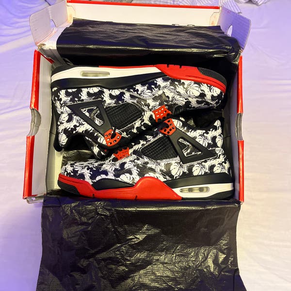Size 11 - Jordan 4 Retro Tattoo 2018 | SidelineSwap | Buy  display picture 3