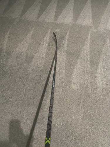 Bauer Vapor Hyperlite 2 Hockey Stick