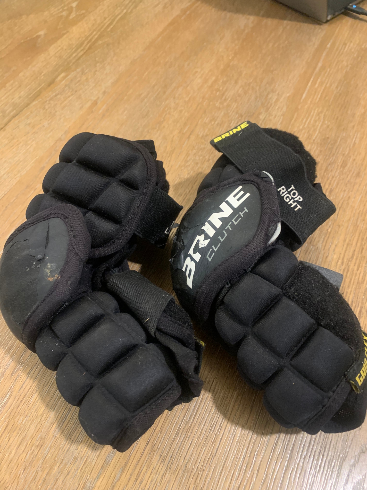 Youth Used Small Brine Clutch Arm Pads